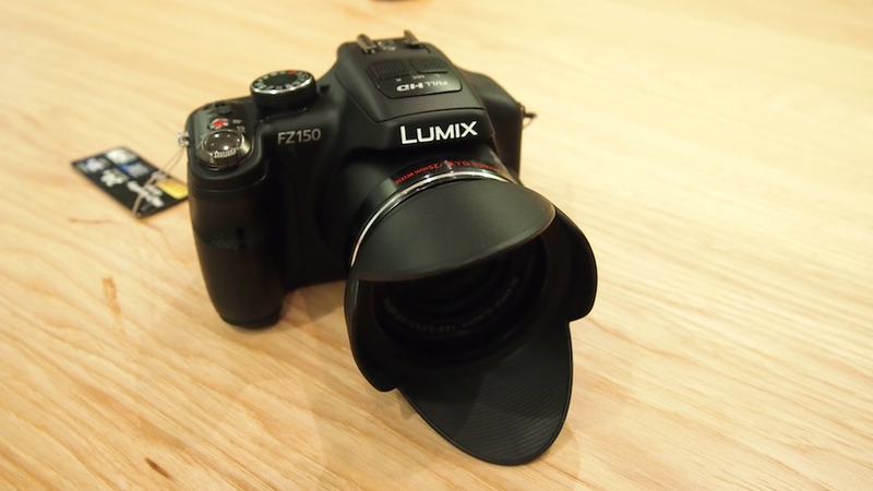 Illustration for article titled Panasonic's New Lumix FZ150 Is a Super-Zoom Killer for Only $500